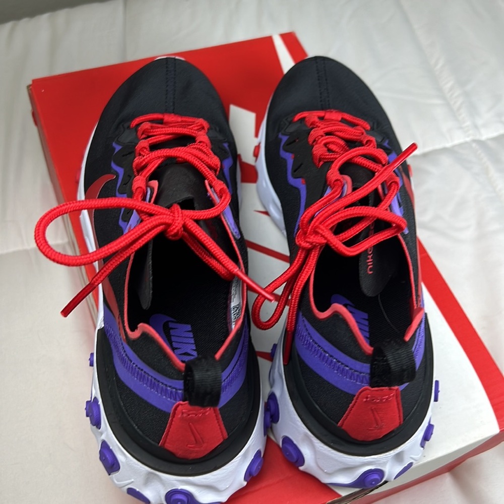 Nike React - Picture 6 of 7